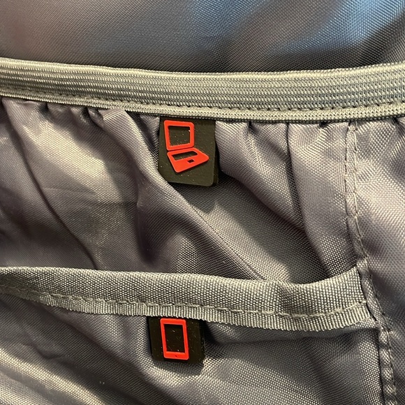 Deacon 6 XXL Laptop Backpack Dark Navy - Picture 11 of 11